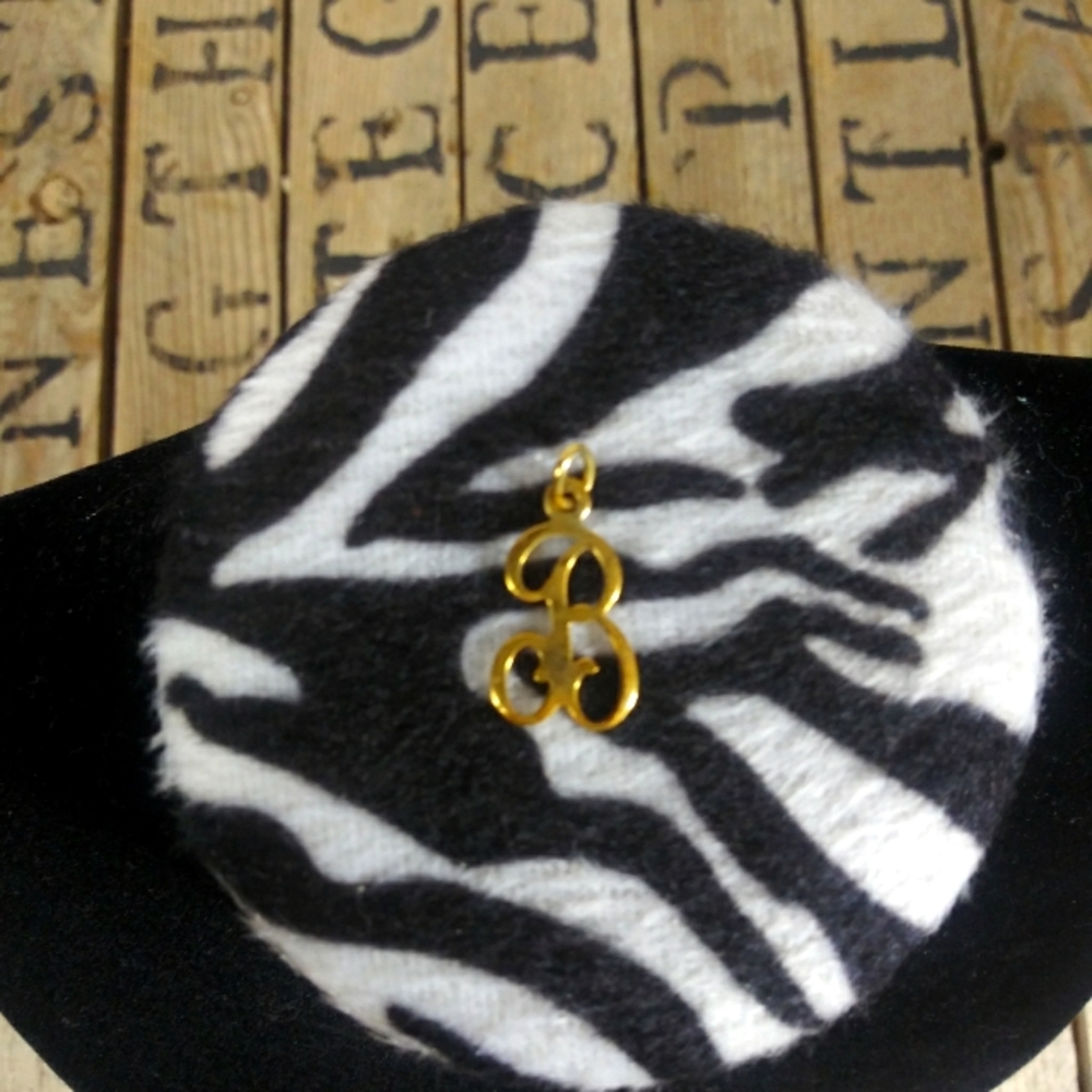 Vintage 1970s "B" Necklace Charm